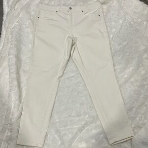 Universal Tread Jeans, Stretchy, White, Size 16